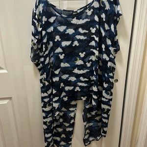 DISNEY TORRID KIMONO SIZE 2